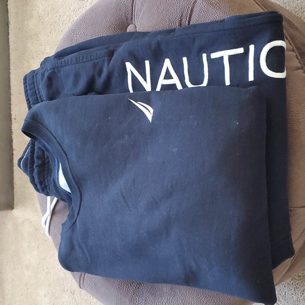 MEN's NAUTICA SWEATSUIT (SET)